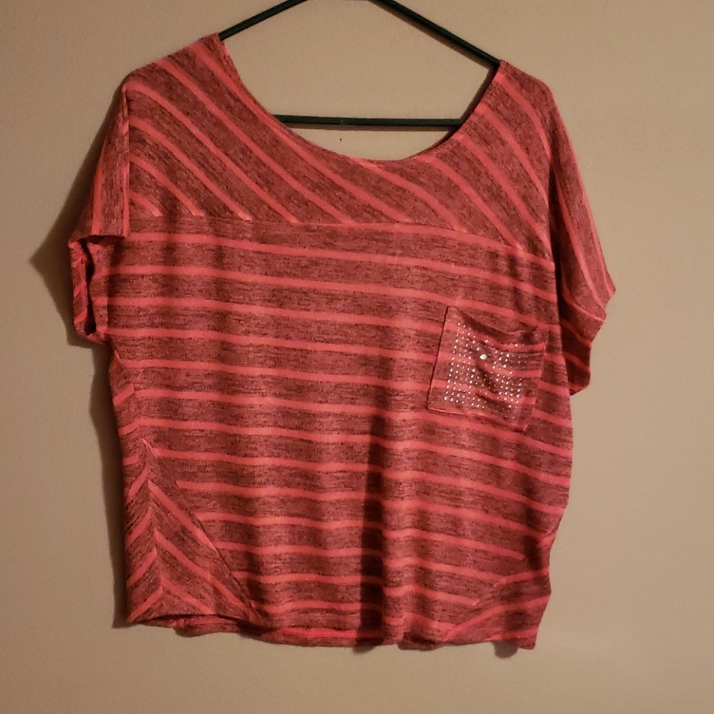 Pink/black top, XL Juniors.